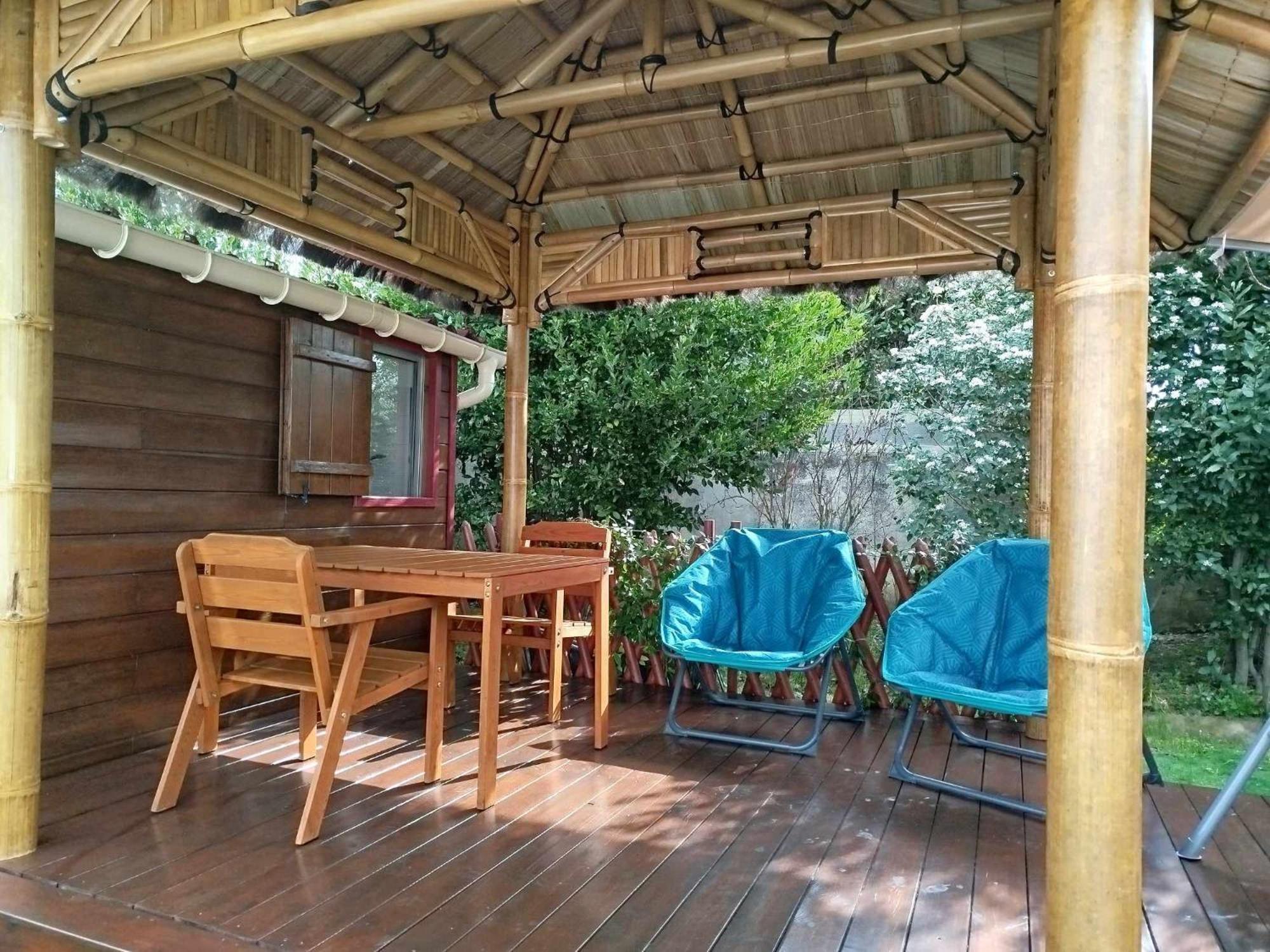 Le Chalet Des Dany Saint-Mamert-du-Gard Exteriör bild
